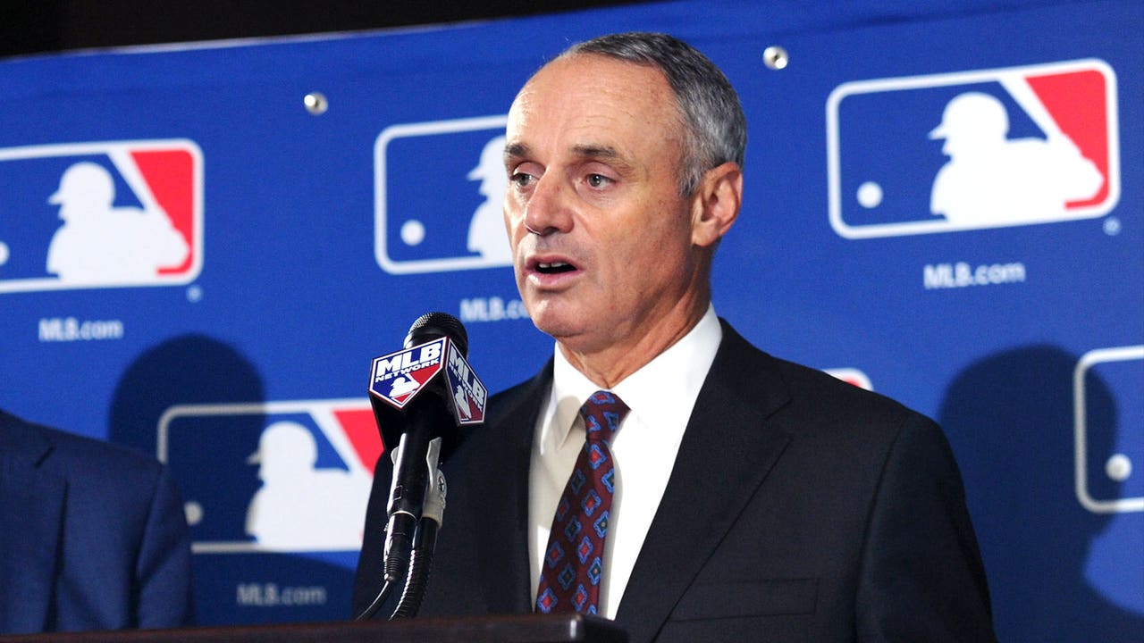 Commissioner predicts resolution in Orioles-Nationals TV dispute